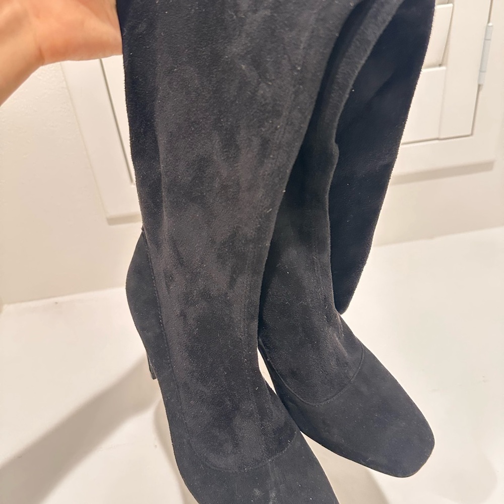 Elegant Black Suede Women's Boots